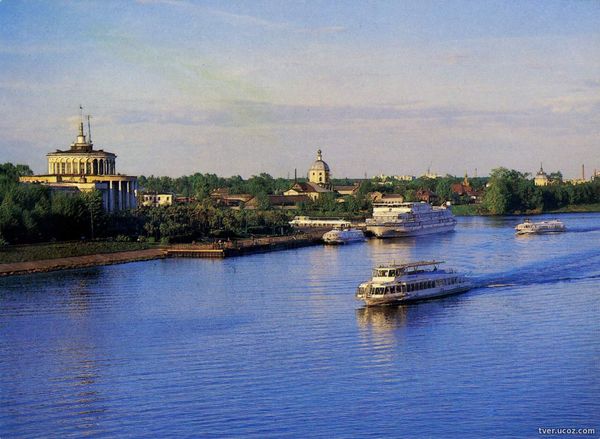 Калинин. 1987г. Речной вокзал.